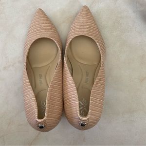 Nine West Astoria 9x9 Pumps